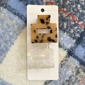 New 2 Pack Claw Clips - Kelly & Katie